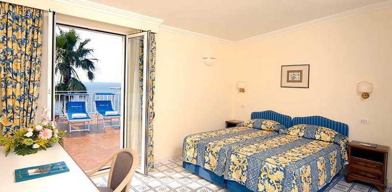 Hotel Continental Mare Искья Экстерьер фото
